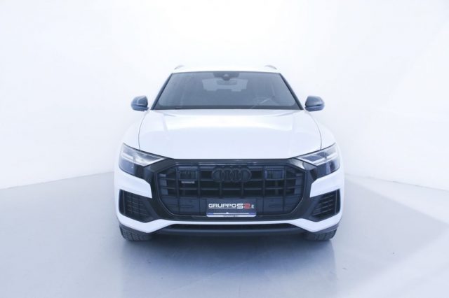 AUDI Q8 50 MHD 286 CV quattro tiptronic Sport BLACK PACK Immagine 3