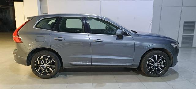 VOLVO XC60 T8 Recharge Plug-in Hybrid AWD Inscription Immagine 2