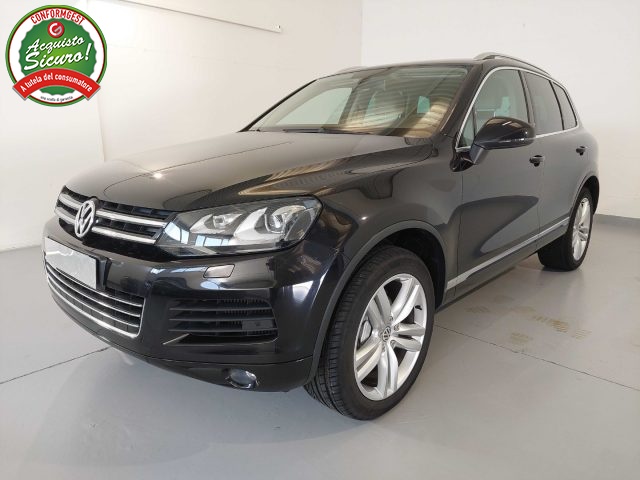 VOLKSWAGEN Touareg 3.0 TDI tiptronic BlueMotion Technology Immagine 1