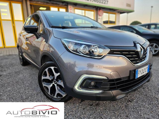 RENAULT Captur TCe 12V 90 CV Business Immagine 0