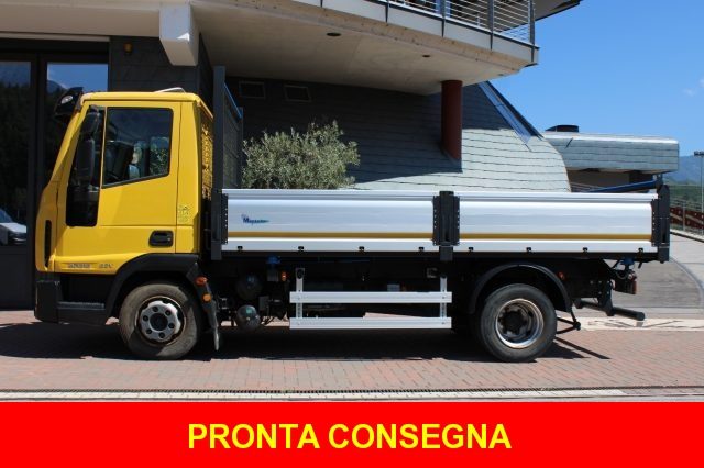 IVECO EUROCARGO ML90E18/P RIBALTABILE TRILATERALE Immagine 0