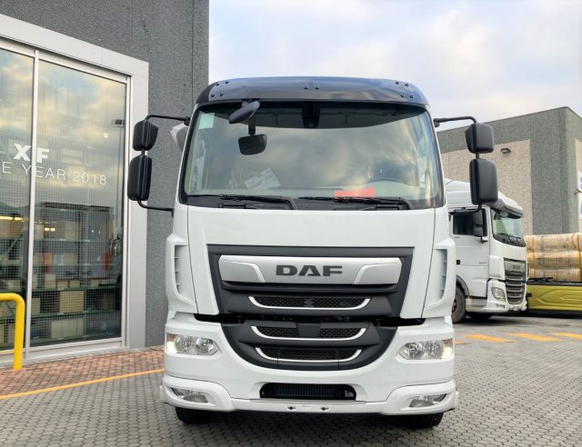 DAF LF 230 FA (12t) Immagine 1