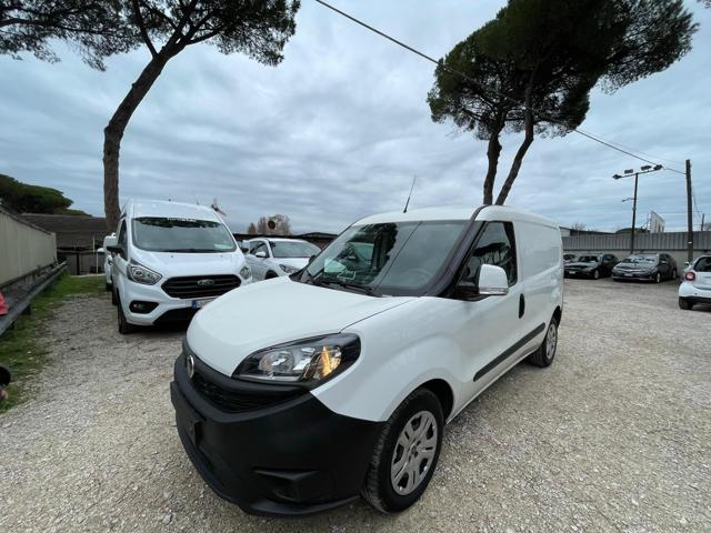 FIAT Doblo 1.3Mjt 95cv CARGO 3 POSTI BLUETOOTH SENSORI Immagine 2