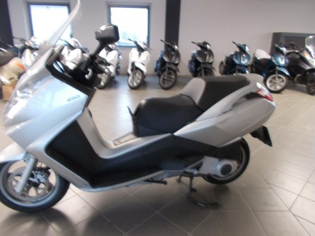 PEUGEOT Satelis 250 URBAN Immagine 4