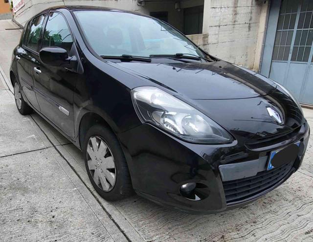 RENAULT Clio 1.2 16V 5 porte Dynamique Immagine 0