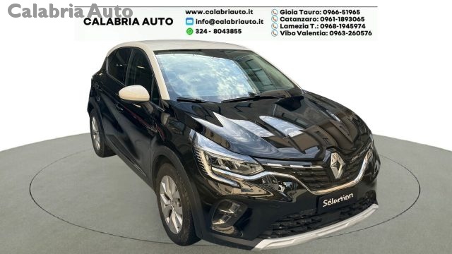 RENAULT Captur TCe 100 CV GPL FAP Intens Immagine 1