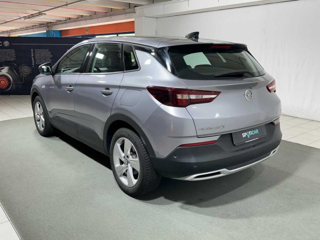 OPEL Grandland X 1.6 Hybrid Plug-in aut. AWD Elegance Immagine 2