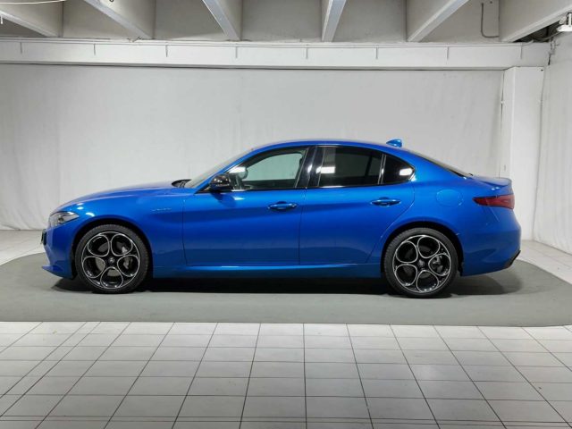 ALFA ROMEO Giulia 2.2 Turbodiesel 210 CV AT8 AWD Q4 Veloce Immagine 1