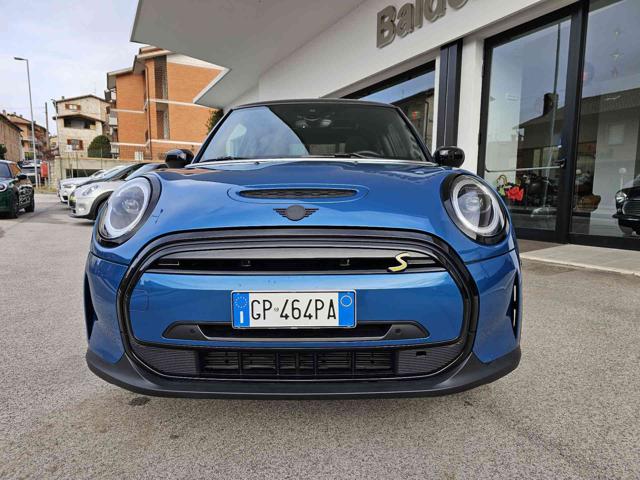 MINI Cooper SE Yours Immagine 1