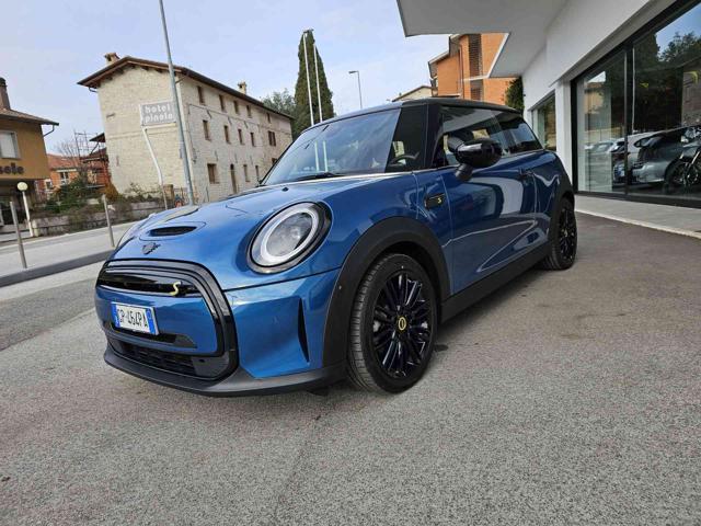 MINI Cooper SE Yours Immagine 2