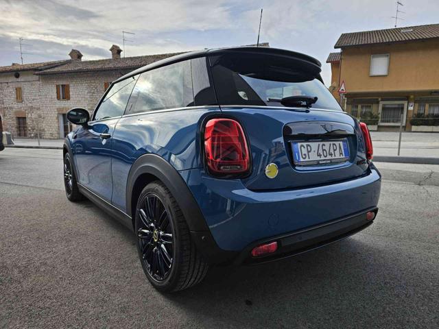 MINI Cooper SE Yours Immagine 3