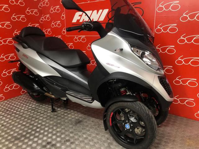 PIAGGIO MP3 400 Immagine 1