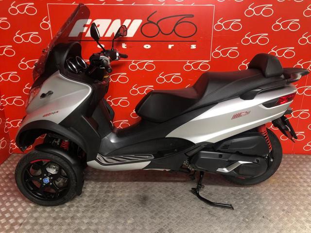 PIAGGIO MP3 400 Immagine 2