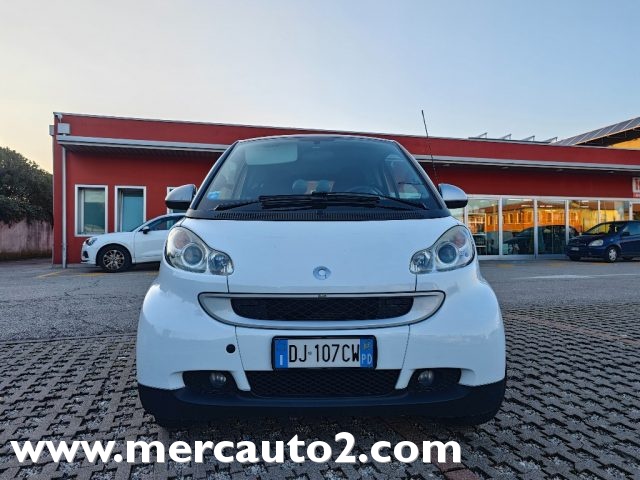 SMART ForTwo 1000 52 kW coupé passion Immagine 1