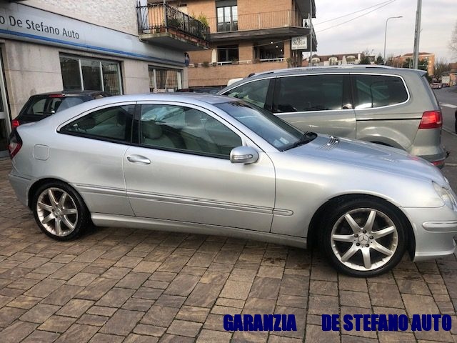 MERCEDES-BENZ C 180 K TPS cat Sportcoupé Avantgarde Immagine 1