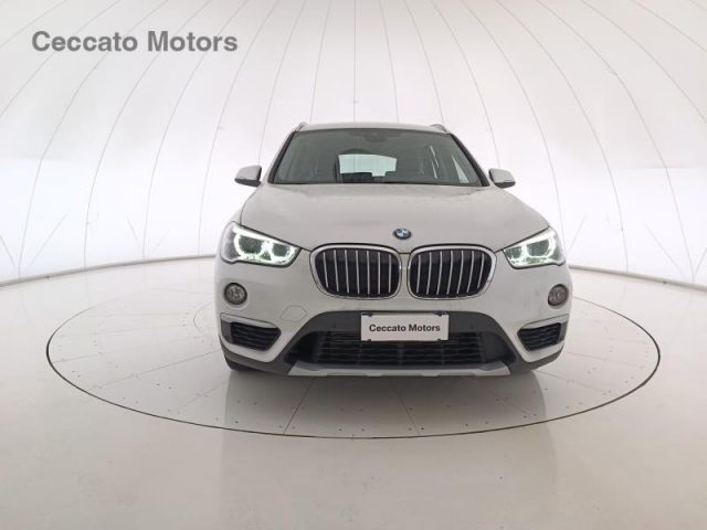 BMW X1 sDrive18d xLine Immagine 1