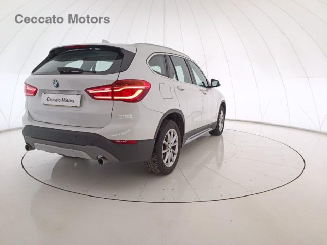 BMW X1 sDrive18d xLine Immagine 3