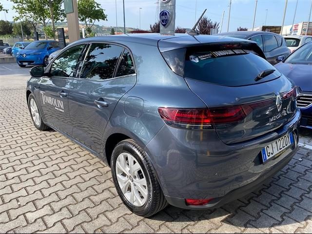 RENAULT Megane 1.6 E-Tech phev Business 160cv auto Immagine 4