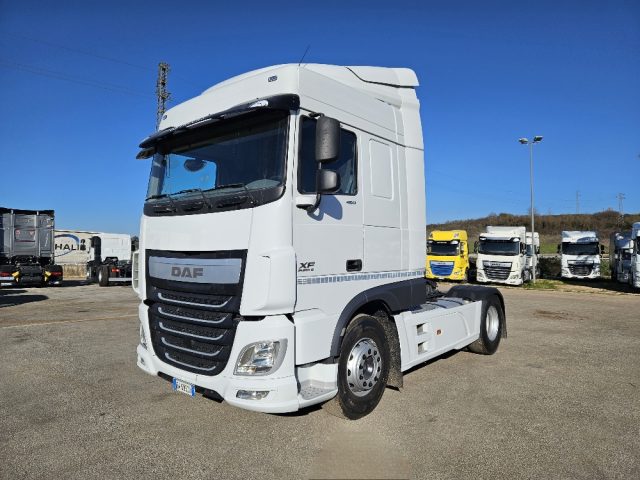 DAF XF 460 FT Space Cab Immagine 0
