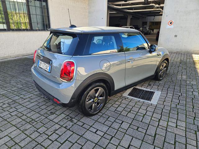 MINI Cooper SE Essential Immagine 4