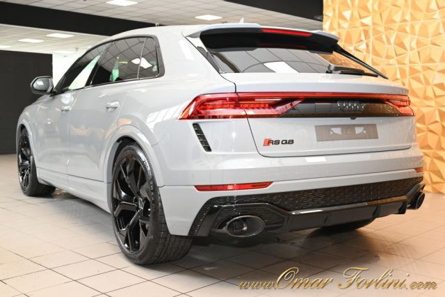 AUDI RS Q8 4.0 TFSI Q.TIP.DYNAMIC TET.23"B&O MATRIX SED.VENT/ Immagine 3