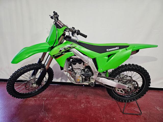 KAWASAKI KL KX 250 F KX 250 F Immagine 1