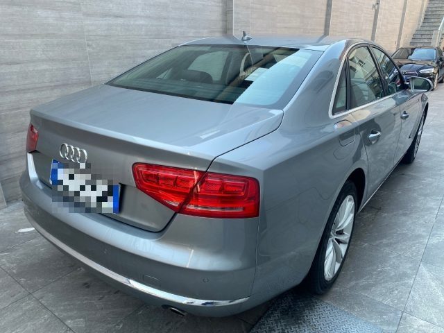 AUDI A8 3.0 TDI 250 CV clean diesel quattro tiptronic Immagine 3