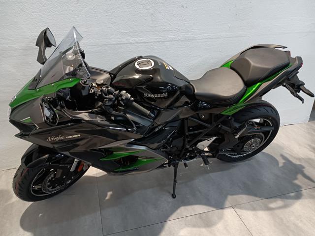 KAWASAKI Ninjia H2 SX SE 2024 Immagine 1