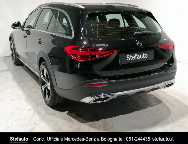 MERCEDES-BENZ C 220 d Mild hybrid 4Matic Premium All-Terrain Immagine 4