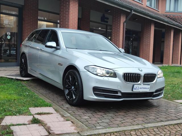 BMW 525 d xDrive Touring Luxury Immagine 0