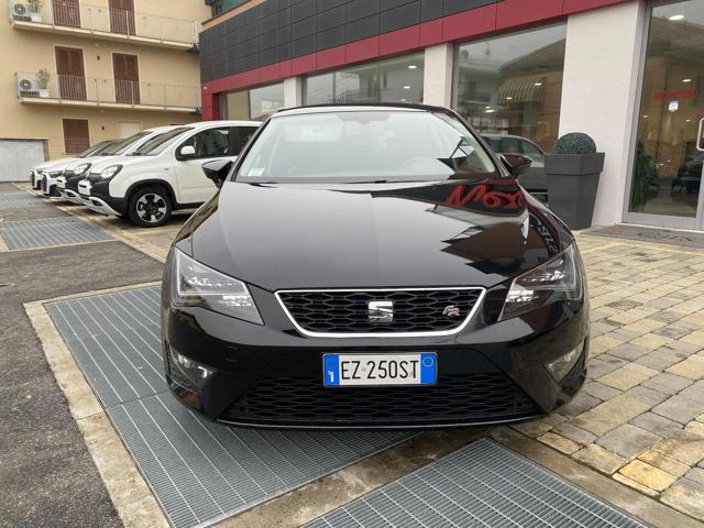 SEAT Leon 2.0 TDI 150 CV 5p. Start/Stop FR Immagine 1