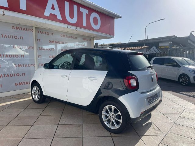 SMART ForFour 1.0 71CV PASSION LED NAVIGATORE PANORAMA Immagine 4