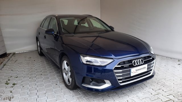 AUDI A4 Avant 40 TDI quattro S tronic Business Immagine 1