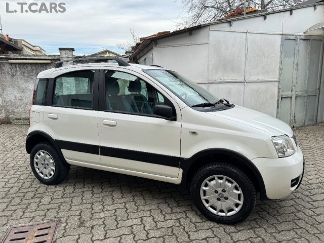 FIAT Panda 1.2 4x4 Climbing Immagine 2