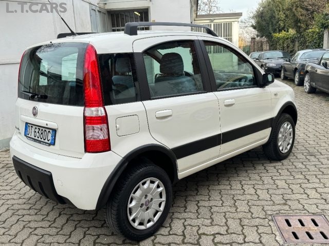 FIAT Panda 1.2 4x4 Climbing Immagine 4