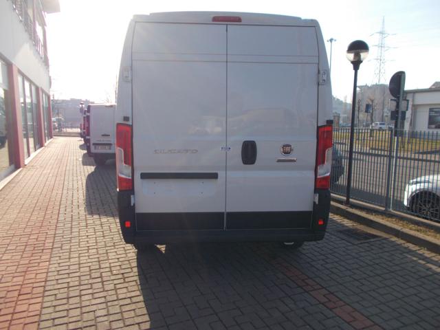 FIAT Ducato 35 2.2 Mjt 140CV LH2 Furgone Immagine 2