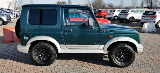 SUZUKI Samurai 1.3i cat Berlina De Luxe S Immagine 4