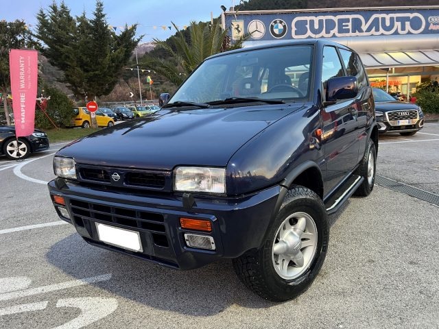 NISSAN Terrano II 2.7 turbodiesel 3 porte SE Immagine 2