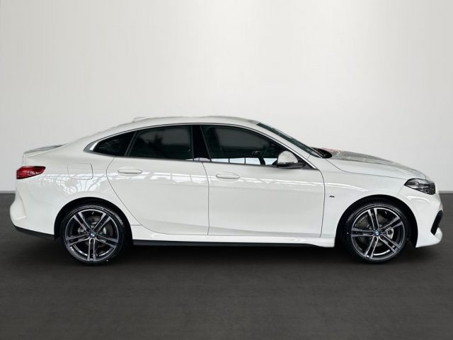 BMW 216 d Gran Coupé Msport Immagine 3