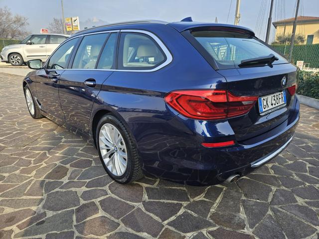 BMW 530 d xDrive Touring Luxury Immagine 2