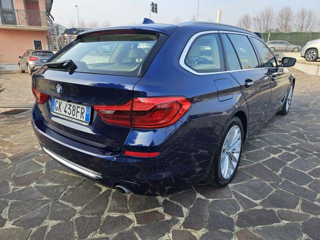BMW 530 d xDrive Touring Luxury Immagine 4