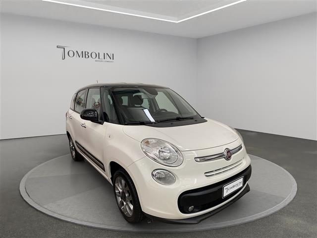 FIAT 500 L Living 0.9 TwinAir Turbo Natural Power 80cv Immagine 2