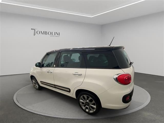 FIAT 500 L Living 0.9 TwinAir Turbo Natural Power 80cv Immagine 3