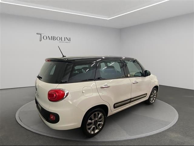 FIAT 500 L Living 0.9 TwinAir Turbo Natural Power 80cv Immagine 4