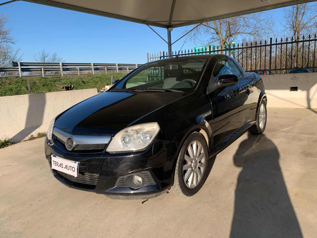 OPEL Tigra TwinTop 1.4 16V OK NEOPATENTATO CABRIO Immagine 3