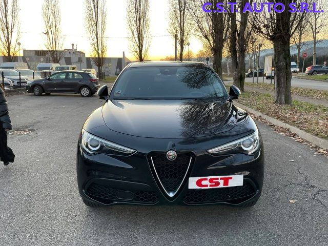 ALFA ROMEO Stelvio 2.2 Turbodiesel 190 CV AT8 Q4 Business Immagine 1