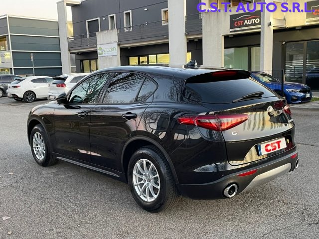 ALFA ROMEO Stelvio 2.2 Turbodiesel 190 CV AT8 Q4 Business Immagine 4