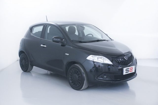 LANCIA Ypsilon 1.0 FireFly 5 porte S&S Hybrid Silver NEOPATENTATI Immagine 4