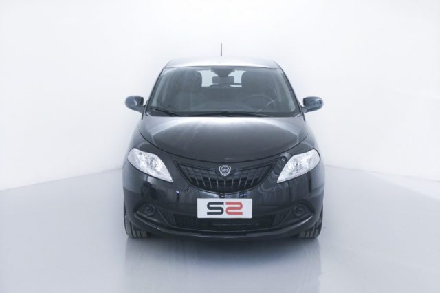 LANCIA Ypsilon 1.0 FireFly 5 porte S&S Hybrid Silver NEOPATENTATI Immagine 2