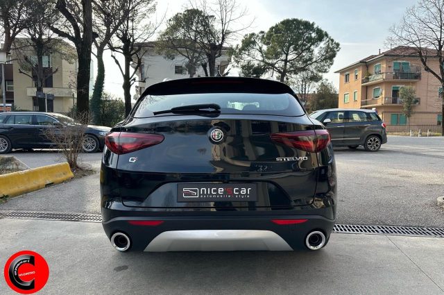 ALFA ROMEO Stelvio 2.0 Turbo 200 CV AT8 Q4 Executive Immagine 4